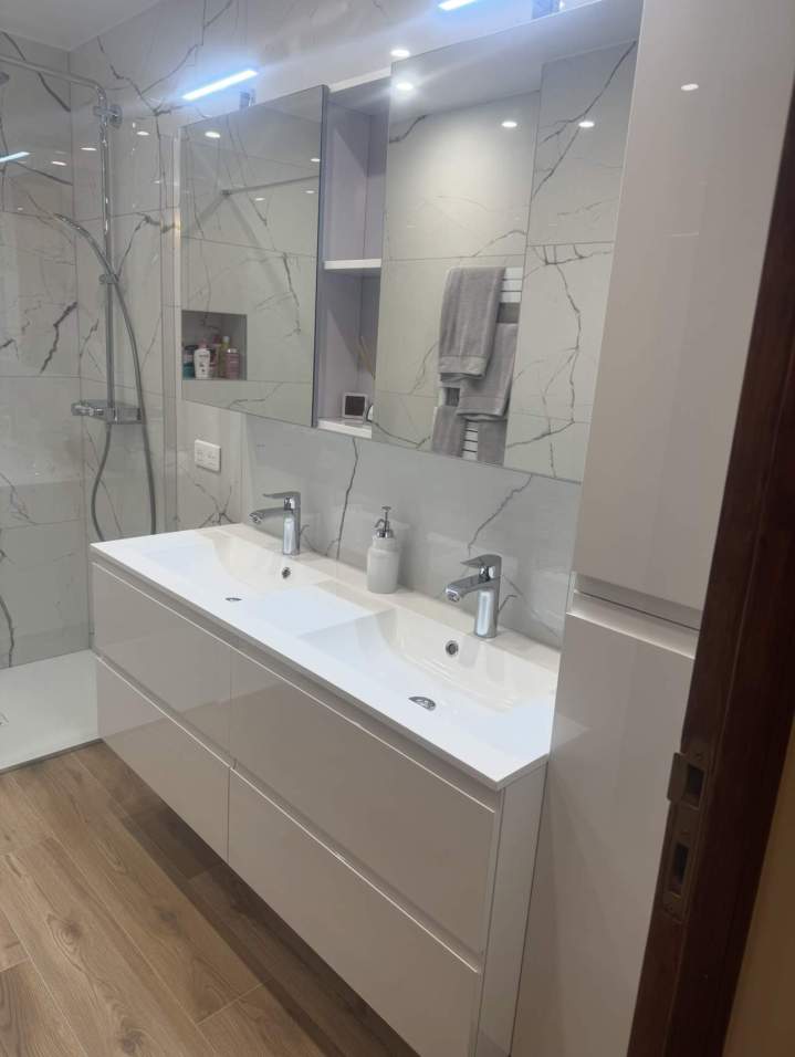 Nous réaménageons votre salle de bains selon vos besoins.